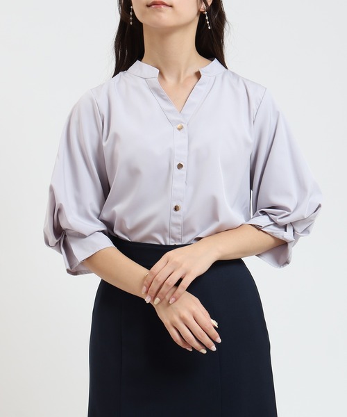 TRUDEA(トルディア)の「ボリュームスリーブスキッパーブラウス(シャツ/ブラウス・レディース・ラベンダー/ブルーグリーン/ブラウン/ホワイト・LARGE/MEDIUM)」の19枚目の写真