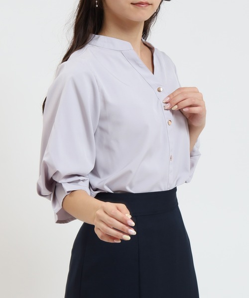 TRUDEA(トルディア)の「ボリュームスリーブスキッパーブラウス(シャツ/ブラウス・レディース・ラベンダー/ブルーグリーン/ブラウン/ホワイト・LARGE/MEDIUM)」の20枚目の写真