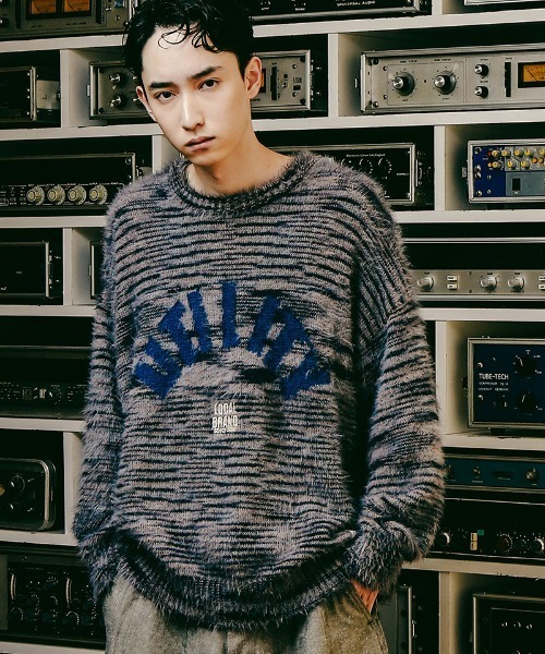 EFFECTEN(エフェクテン)の「mn3029-Arch Logo Shaggy Knit シャギーニット(ニット/セーター・メンズ・グレー系その他/ネイビー系・FREE)」の2枚目の写真