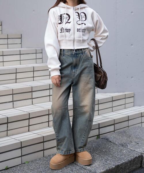 WEGO(ウィゴー)の「WEGO/グラフィック裏起毛ショートZIPパーカー(パーカー・レディース・ダークグレー/アイボリー・FREE)」の6枚目の写真