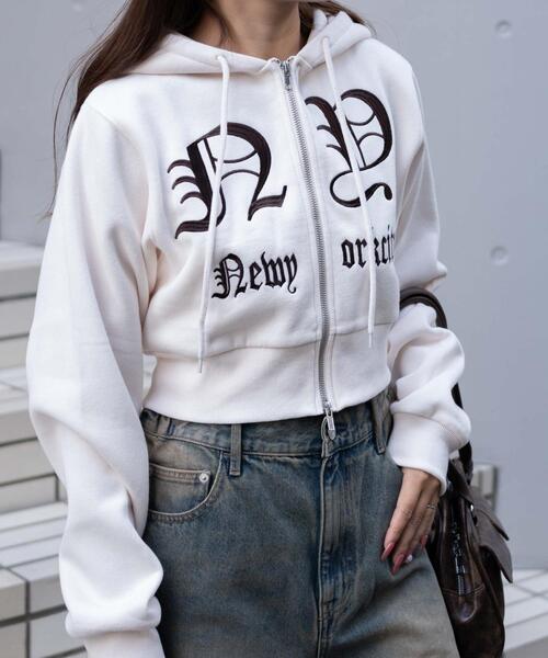 WEGO(ウィゴー)の「WEGO/グラフィック裏起毛ショートZIPパーカー(パーカー・レディース・ダークグレー/アイボリー・FREE)」の9枚目の写真