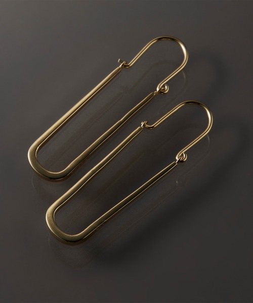 YArKA（ヤーカ）の「【YArKA/ヤーカ】rectangle without corners earing(pierce)[twrp4] /  丸み長方形ピアス（ピアス（両耳用）・レディース・ゴールド・FREE）」の7枚目の写真
