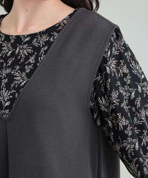 SHOO・LA・RUE（シューラルー）の「◆深Vですっきり見え 後ろリボン ジャンドレ（ワンピース・レディース・スミクロ/ブラック・04/03/02）」の10枚目の写真