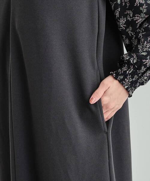 SHOO・LA・RUE（シューラルー）の「◆深Vですっきり見え 後ろリボン ジャンドレ（ワンピース・レディース・スミクロ/ブラック・04/03/02）」の12枚目の写真