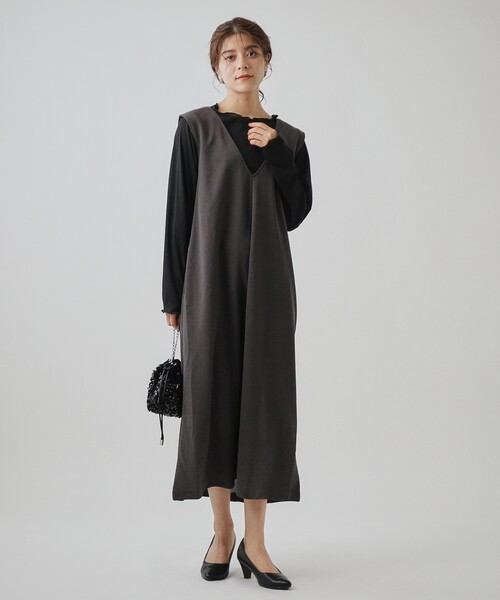 SHOO・LA・RUE（シューラルー）の「◆深Vですっきり見え 後ろリボン ジャンドレ（ワンピース・レディース・スミクロ/ブラック・04/03/02）」の14枚目の写真