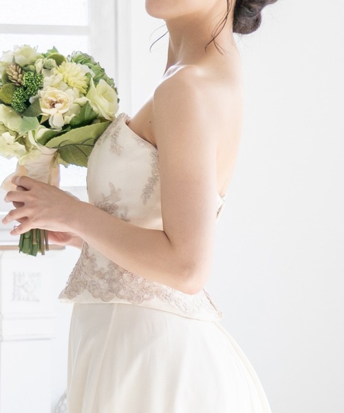 CALIFORNIA OUTFITTERS（カリフォルニア アウトフィッターズ）の「3-8E6 選べる4サイズ シリコンブラ シリコンパッド ヌードブラ 盛れる 谷間 フロントホック（インナーウェア/肌着・レディース・ベージュ・A/B/D/C）」の5枚目の写真