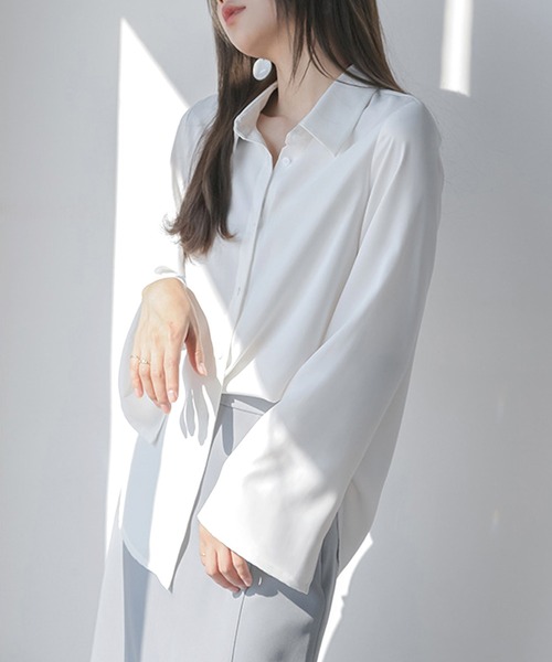 Amulet(アミュレット)の「スリットスリーブブラウス(シャツ/ブラウス・レディース・ホワイト/ネイビー・XL/L/M)」の10枚目の写真