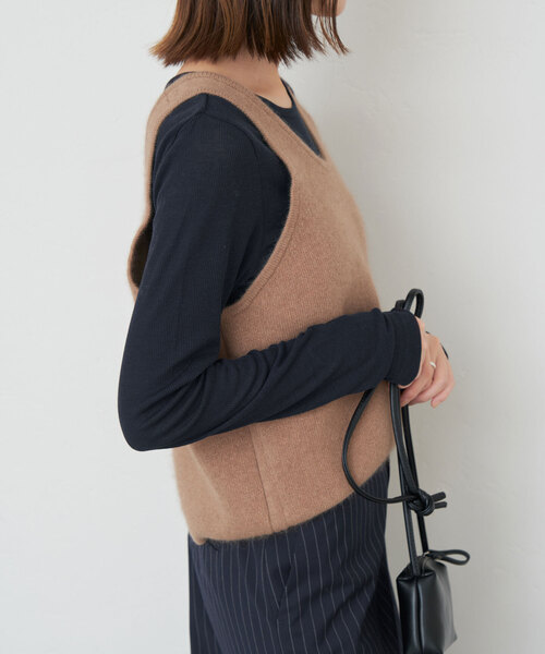 SLOBE IENA（スローブイエナ）の「ソフトコットンクルーネック（Tシャツ/カットソー・レディース・ピンク系その他/ライトグレー/ホワイト/ネイビー・FREE）」の5枚目の写真