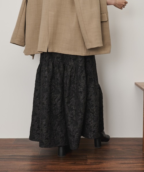 Shelly island(シェリーアイランド)の「ラウンドヘムジャガードスカート(スカート・レディース・ブラック/ブルー/マスタード・FREE)」の5枚目の写真