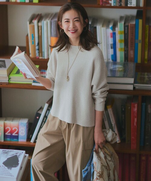 23区(ニジュウサンク)の「スカーフプリント ストール(ストール/ショール・レディース・グリーン系5/ブラウン系5・F)」の4枚目の写真
