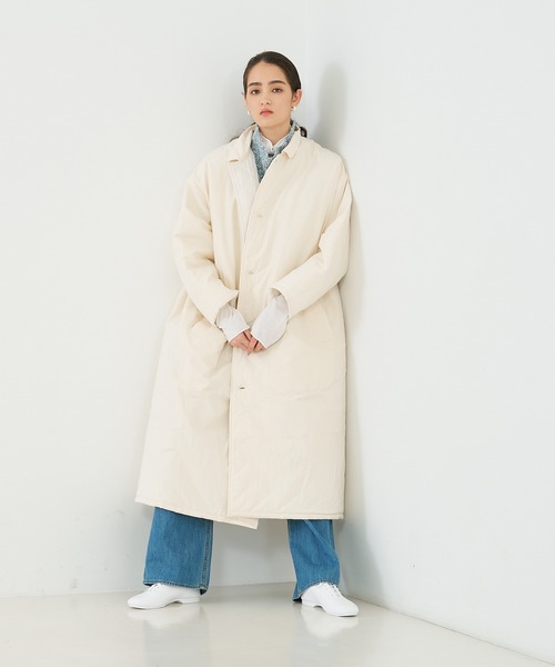 Yarmo（ヤーモ）の「【yarmo/ヤーモ】Quilting Lab Coat キルティングラボコート（ステンカラーコート・レディース・オフホワイト/ブラック・フリー）」の4枚目の写真