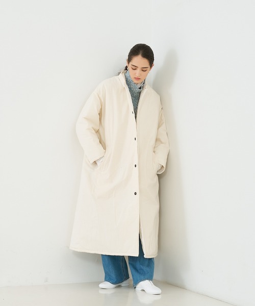 Yarmo（ヤーモ）の「【yarmo/ヤーモ】Quilting Lab Coat キルティングラボコート（ステンカラーコート・レディース・オフホワイト/ブラック・フリー）」の5枚目の写真