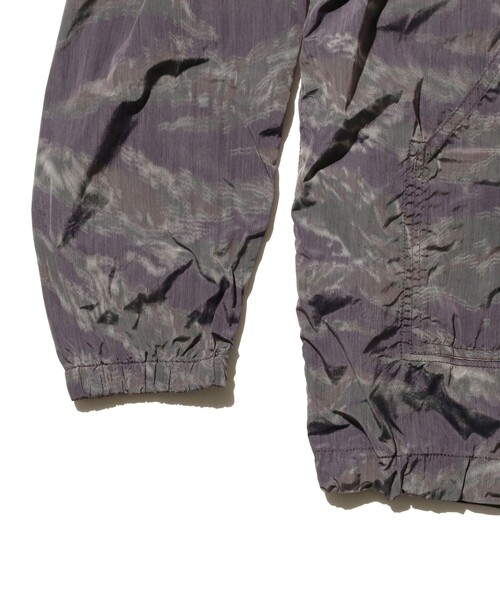 BEAMS PLUS(ビームスプラス)の「タイガーカモフラージュ ミリタリー スモック(ブルゾン・メンズ・その他・L/M/XL/S)」の8枚目の写真