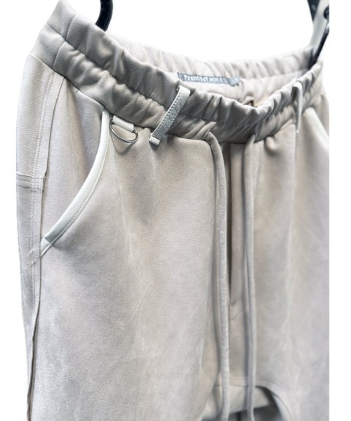 FranCisT_MOR.K.S.（フランシストモークス）の「FranCisT_MOR.K.S./フランシスト モークス/HI-TENSION FAKE SUEDE SARUEL WIDE PANTS/MB3107（その他パンツ・メンズ・ブラック/オフホワイト/オリーブ/ネイビー・2/3/4）」の10枚目の写真