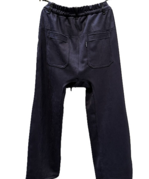 FranCisT_MOR.K.S.（フランシストモークス）の「FranCisT_MOR.K.S./フランシスト モークス/HI-TENSION FAKE SUEDE SARUEL WIDE PANTS/MB3107（その他パンツ・メンズ・ブラック/オフホワイト/オリーブ/ネイビー・2/3/4）」の21枚目の写真