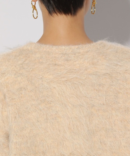 Elura（エルーラ）の「＜スタイリスト福田麻琴さんコラボ＞ドレスファーニットカーディガン/234495（カーディガン/ボレロ・レディース・チャコールグレー/ベージュ・FREE）」の16枚目の写真