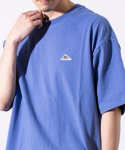KELTY(ケルティ)の「【KELTY×GLOSTER】別注 バックタイポロゴプリントTシャツ ワンポイントワッペン(Tシャツ/カットソー・メンズ・ホワイト/チャコールグレー/アッシュグレー/ブラック/ブルー・S/M/L)」の14枚目の写真