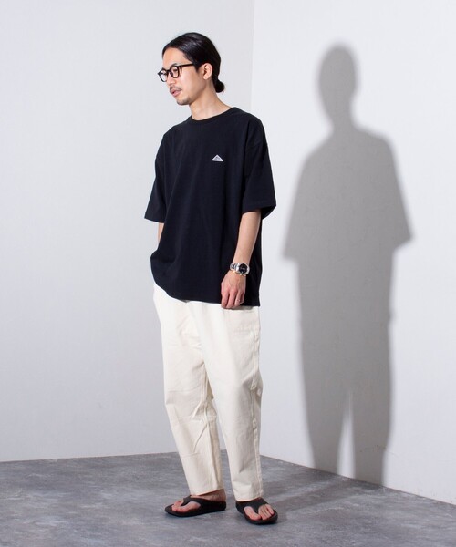 KELTY(ケルティ)の「【KELTY×GLOSTER】別注 バックタイポロゴプリントTシャツ ワンポイントワッペン(Tシャツ/カットソー・メンズ・ホワイト/チャコールグレー/アッシュグレー/ブラック/ブルー・S/M/L)」の22枚目の写真