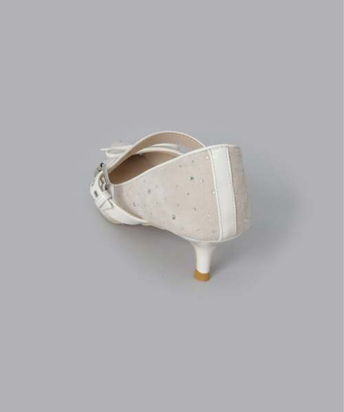 Olu.(オルドット)の「ラインストーンリボンパンプス(パンプス・レディース・ベージュ/ブラック・35/37/39)」の19枚目の写真