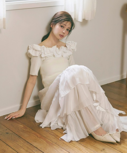 Olu.(オルドット)の「ラインストーンリボンパンプス(パンプス・レディース・ベージュ/ブラック・35/37/39)」の22枚目の写真