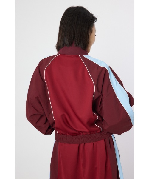 RODEO CROWNS WIDE BOWL（ロデオクラウンズワイドボウル）の「ナイロン×ジャージトラックジャケット（ナイロンジャケット・レディース・ベージュ系その他/レッド系その他/グリーン系その他/ブラック系その他・MEDIUM/LARGE）」の18枚目の写真