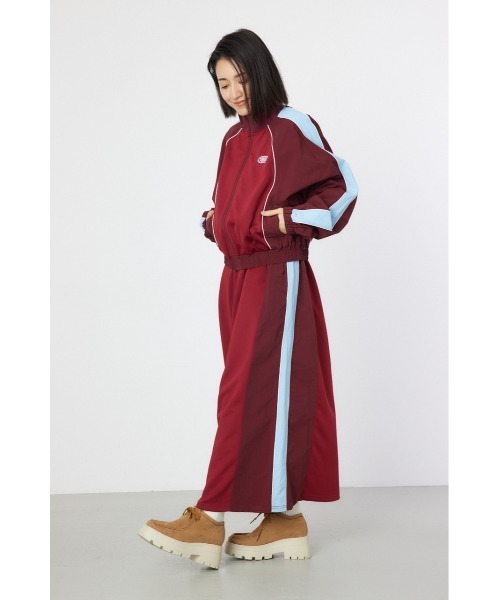 RODEO CROWNS WIDE BOWL（ロデオクラウンズワイドボウル）の「ナイロン×ジャージトラックジャケット（ナイロンジャケット・レディース・ベージュ系その他/レッド系その他/グリーン系その他/ブラック系その他・MEDIUM/LARGE）」の19枚目の写真