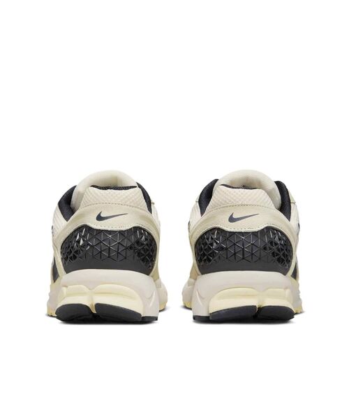 セール】ナイキ ズーム ボメロ 5 メンズシューズ / Nike Zoom Vomero 5