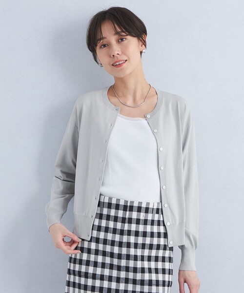 green label relaxing（グリーンレーベルリラクシング）の「ドラキー クルーネック ニット カーディガン（カーディガン/ボレロ・レディース・ライトグレー/ホワイト/ネイビー/レッド・FREE）」の13枚目の写真