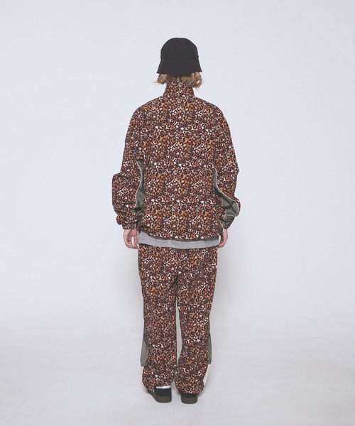 FIRST DOWN(ファーストダウン)の「タスランナイロン トラックパンツ(その他パンツ・メンズ・ブラック/レオパード/ネイビー・XL/L/M)」の18枚目の写真