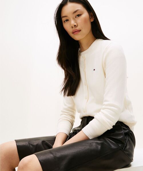 tommy jeans（トミー ジーンズ）の「コットンジャージーステッチクルーネックカーディガン（ニット/セーター・レディース・ネイビー/ブラック/ホワイト・X-SMALL/SMALL/XX-SMALL）」の8枚目の写真