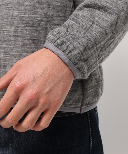 SHIPS(シップス)の「THE NORTH FACE PURPLE LABEL: ウール キルティング ニット プルオーバー(ニット/セーター・メンズ・ネイビー/グレー・MEDIUM/LARGE/SMALL)」の6枚目の写真