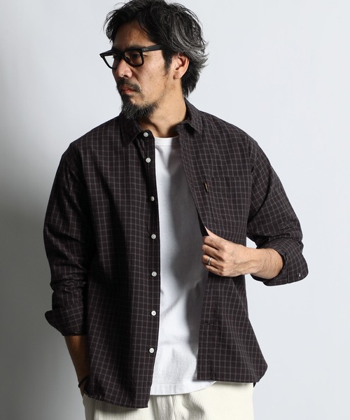 The DUFFER of ST.GEORGE(ザダファーオブセントジョージ)の「ORGANIC COTTON REGULAR COLLAR SHIRT:オーガニックコットン ベーシック チェックシャツ(シャツ/ブラウス・メンズ・ブルー/ブラウン・MEDIUM/X-LARGE/LARGE)」の2枚目の写真