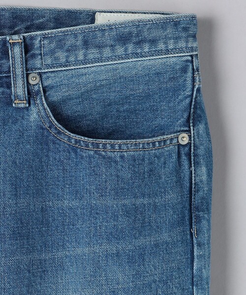 KURO（クロ）の「＜KURO＞ FADED INDIGO RELAXE TAPERED DENIM/フェード インディゴ リラックス テーパード デニム（デニムパンツ・メンズ・コバルトブルー・30inch/32inch/28inch/34inch）」の4枚目の写真