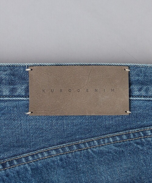 KURO（クロ）の「＜KURO＞ FADED INDIGO RELAXE TAPERED DENIM/フェード インディゴ リラックス テーパード デニム（デニムパンツ・メンズ・コバルトブルー・30inch/32inch/28inch/34inch）」の10枚目の写真