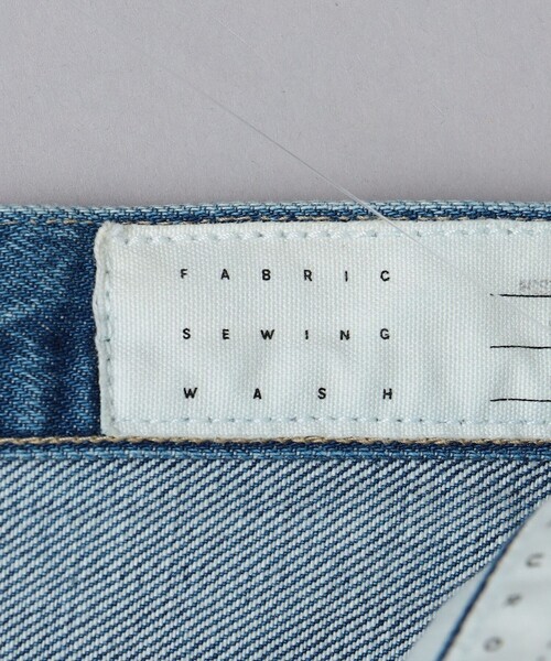 KURO（クロ）の「＜KURO＞ FADED INDIGO RELAXE TAPERED DENIM/フェード インディゴ リラックス テーパード デニム（デニムパンツ・メンズ・コバルトブルー・30inch/32inch/28inch/34inch）」の12枚目の写真