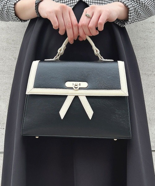 an another angelus（アンアナザーアンジェラス）の「クロスタイ