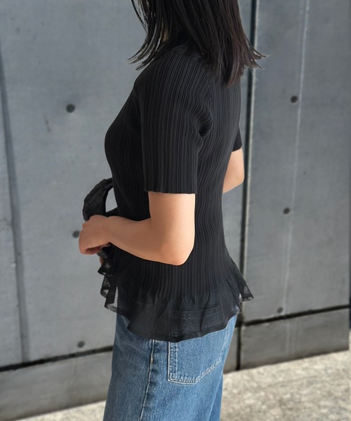 Emma Taylor(エマテイラー)の「ラメシアーフリルハーフスリーブニットプルオーバー(ニット/セーター・レディース・ブラック/ライトグレー・FREE)」の5枚目の写真
