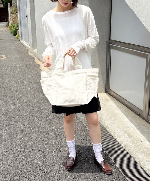 A by MAGASIN DE MODE(エーバイマガジンデモード)の「【A by MAGASIN DE MODE】e.e.p.キュービックトート SNBD(トートバッグ・レディース・アイボリー/ブラック/カーキ/グレー/ブルー/レッド・FREE)」の22枚目の写真