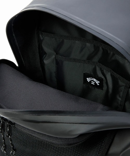 BILLABONG（ビラボン）の「BILLABONG メンズ 【A/DIV.】 UTILITY MESH DAYBAG バックパック/リュック 【2025年春夏モデル】/ビラボンロゴバックパック・リュック（バックパック/リュック・メンズ・ブラック・FREE）」の11枚目の写真