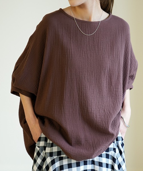 HUG.U(ハグユー)の「ふんわり。ダブルガーゼ Tシャツ(Tシャツ/カットソー・レディース・モカ/ブルー/ブラック/パープル/ホワイト・FREE)」の13枚目の写真