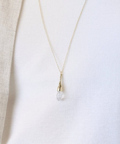 BEARDSLEY（ビアズリー）の「カットドロップネックレス(ゴールド)（ネックレス・レディース・ゴールド・FREE）」の6枚目の写真