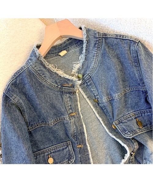 Sakka（サッカ）の「ノーカラーダメージデニムジャケット（デニムジャケット・レディース・インディゴブルー・SMALL/MEDIUM/LARGE）」の2枚目の写真