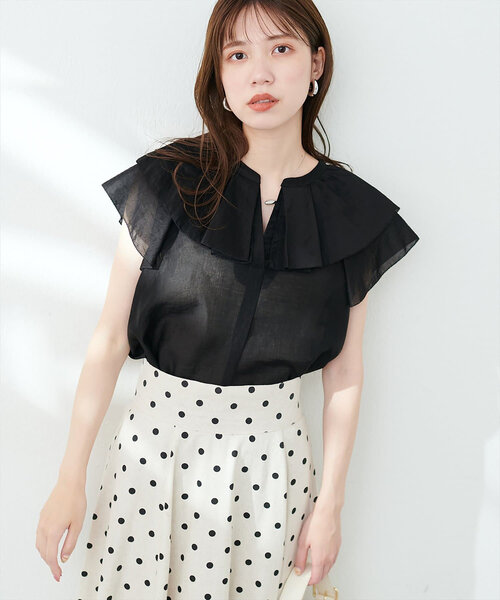 natural couture（ナチュラルクチュール）の「タックフリル衿スキッパーあきブラウス（シャツ/ブラウス・レディース・ラベンダー/ブルー/ブラック/オフホワイト・FREE）」の9枚目の写真