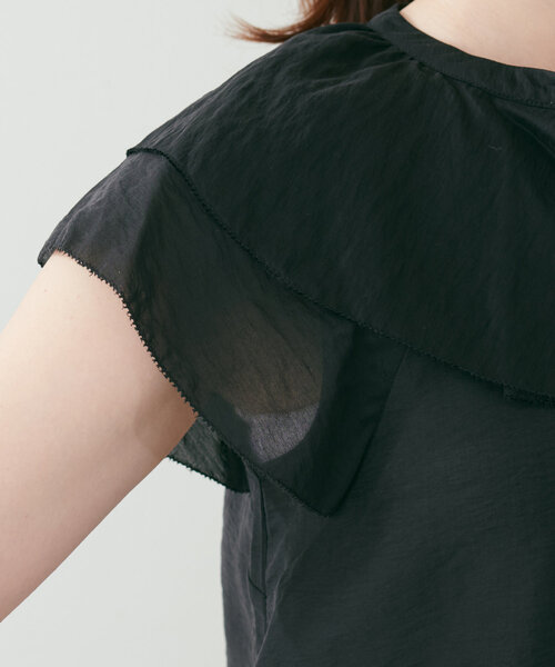 natural couture（ナチュラルクチュール）の「タックフリル衿スキッパーあきブラウス（シャツ/ブラウス・レディース・ラベンダー/ブルー/ブラック/オフホワイト・FREE）」の17枚目の写真