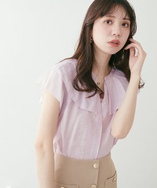 natural couture（ナチュラルクチュール）の「タックフリル衿スキッパーあきブラウス（シャツ/ブラウス・レディース・ラベンダー/ブルー/ブラック/オフホワイト・FREE）」の22枚目の写真