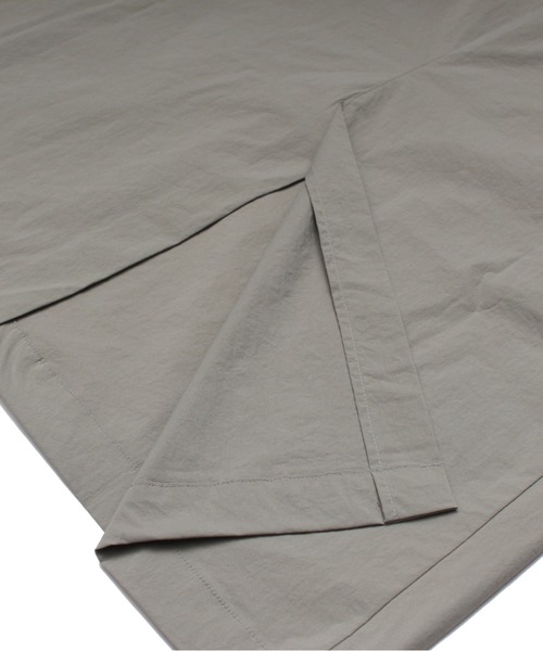 Snow Peak(スノーピーク)の「Cooling Root Collared Dress(ワンピース・メンズ・グレー/ブラック/カーキ・S/M/L)」の7枚目の写真