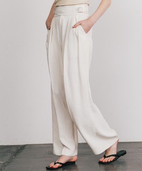 CREDONA(クレドナ)の「ACETATE GURKHA PANTS/アセテートグルカパンツ(スラックス・レディース・ブラック/アイボリー/ベージュ・0/1)」の2枚目の写真