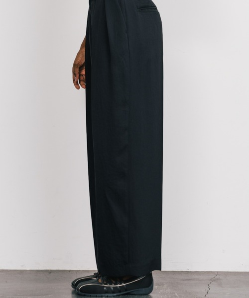 CREDONA(クレドナ)の「ACETATE GURKHA PANTS/アセテートグルカパンツ(スラックス・レディース・ブラック/アイボリー/ベージュ・0/1)」の11枚目の写真