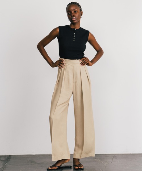 CREDONA(クレドナ)の「ACETATE GURKHA PANTS/アセテートグルカパンツ(スラックス・レディース・ブラック/アイボリー/ベージュ・0/1)」の14枚目の写真