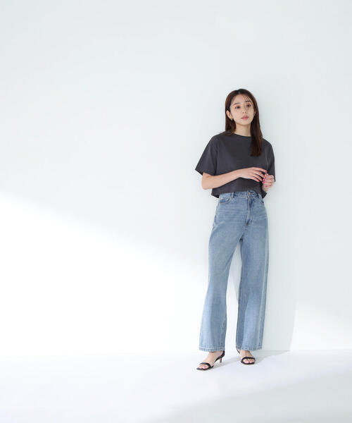 NATURAL BEAUTY BASIC（ナチュラルビューティーベーシック）の「◇メタルポイントクロップドＴシャツ（Tシャツ/カットソー・レディース・チャコールグレー/オフホワイト/ブルー・FREE）」の15枚目の写真